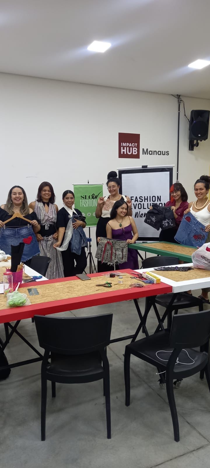 Maior evento ativista de moda do mundo, o Fashion Revolution lança seu  manifesto. – Colabora Moda Sustentável