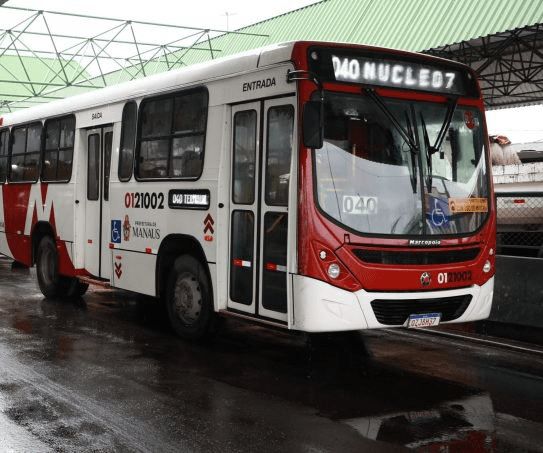 Linha de ônibus no Riacho Doce é alterada para obras de saneamento