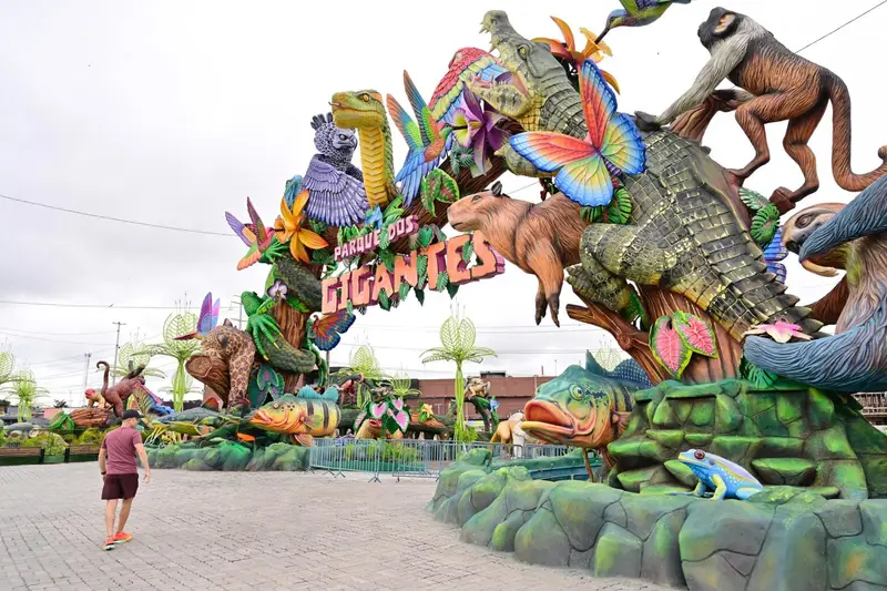 Prefeito David Almeida comemora a marca de 3 milhões de visitantes no parque Gigantes da Floresta