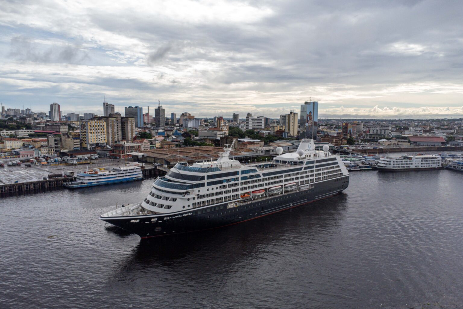 Temporada de Cruzeiros 2024/2025: Azamara Journey visita pela primeira vez o Amazonas