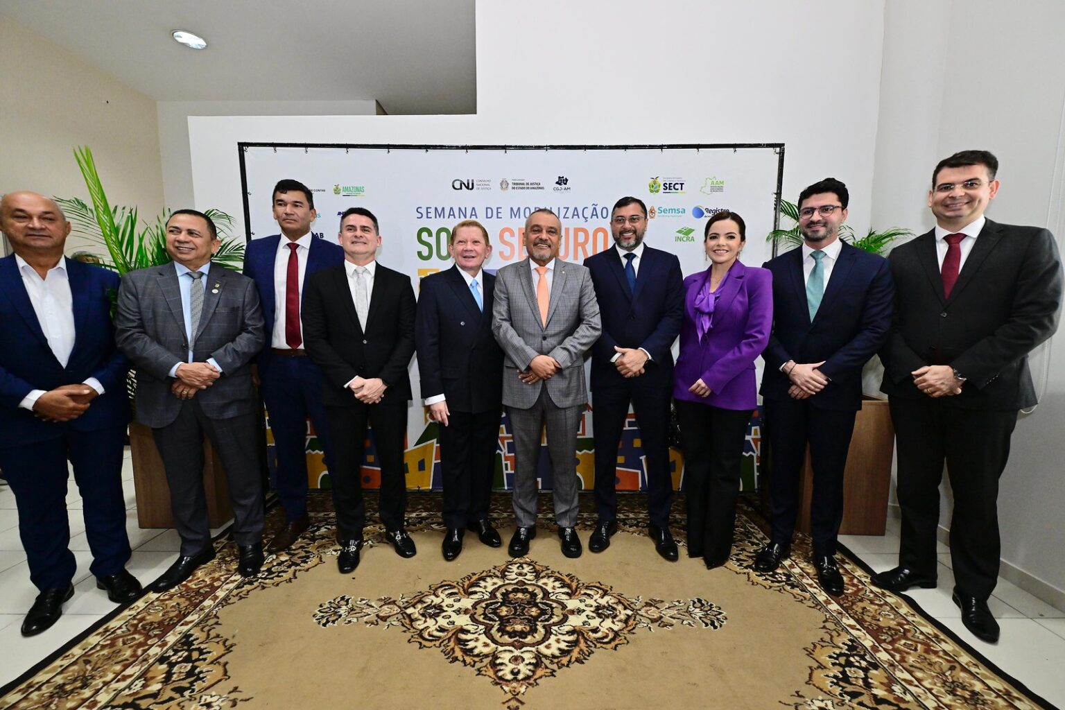 PREFEITO participa da abertura da “Semana Solo Seguro – Favela 2025” e destaca avanços na regularização fundiária em Manaus