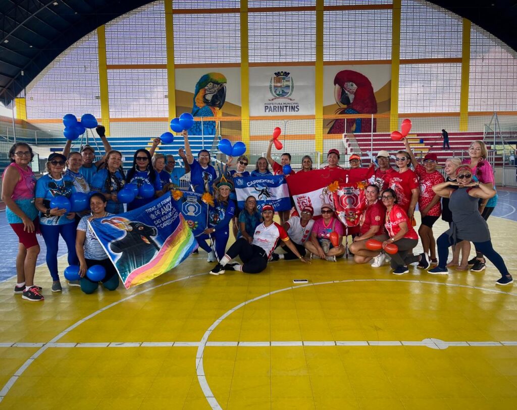 DESAFOS DAS CORES Prefeitura de Parintins mobiliza idosos para atividade no ritmo do boi-bumbá