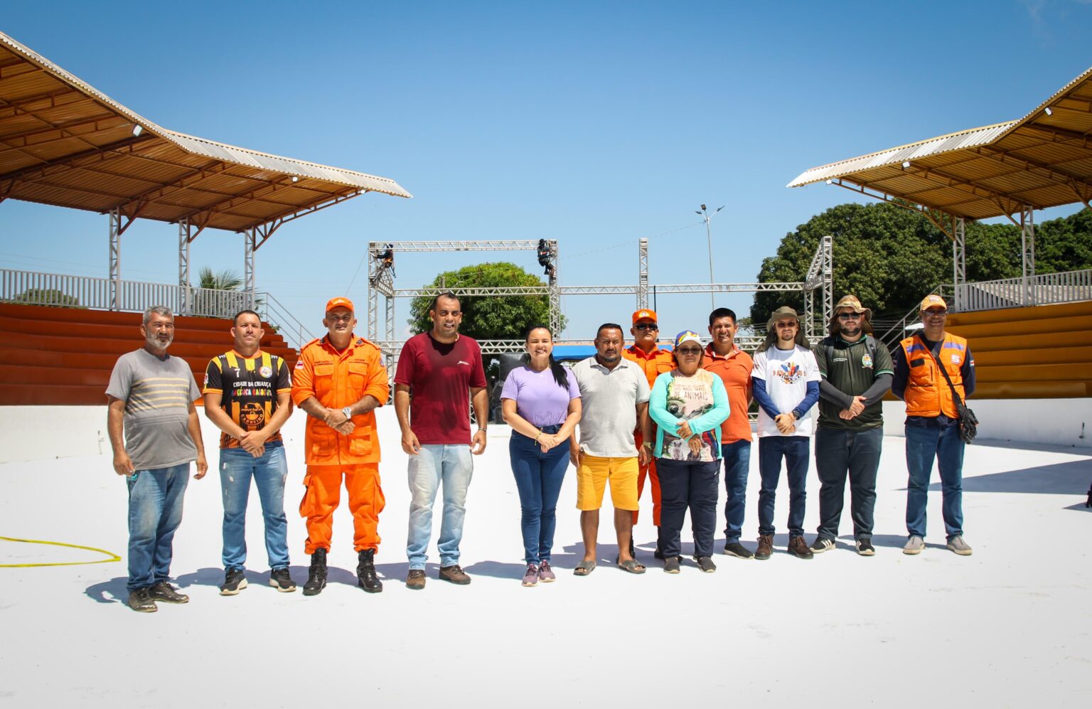 VISITA TÉCNICA Prefeitura de Parintins monta grandiosa estrutura para realizar o maior Festival do Mocambo