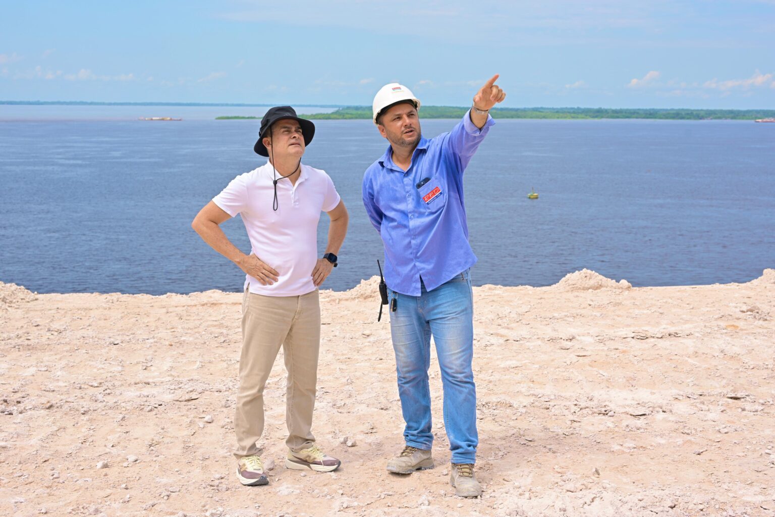 TURISMO Prefeito David Almeida vistoria avanço das obras do Parque Encontro das Águas