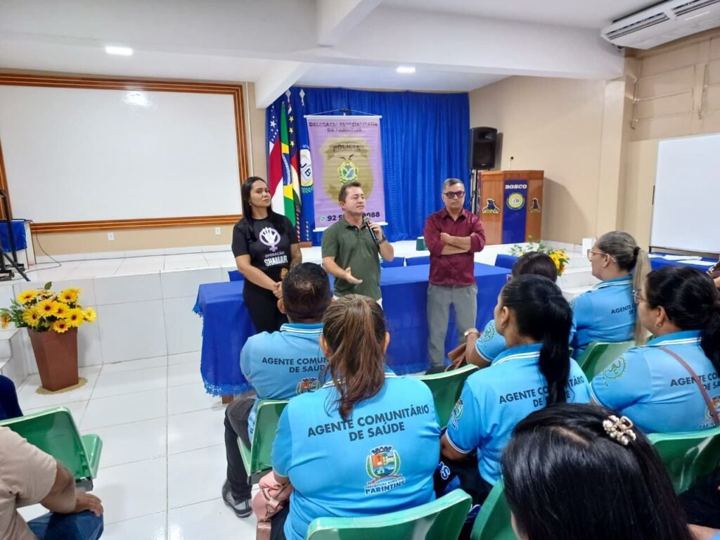 Prefeitura de Parintins realiza ação alusiva ao Agosto Lilás para os profissionais da Saúde
