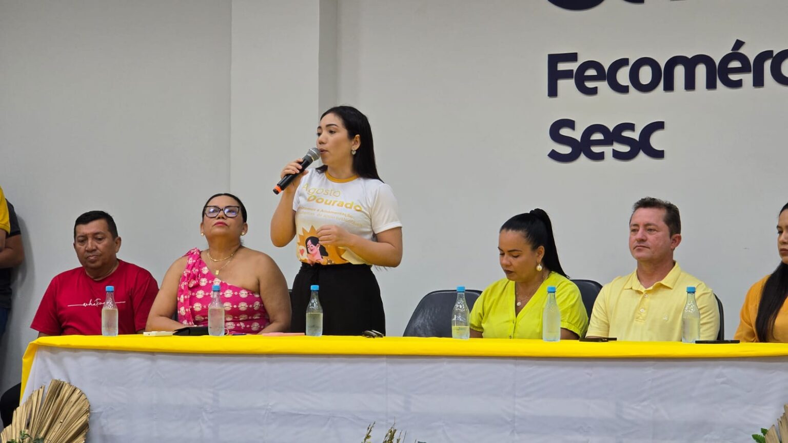 Parintins abre oficialmente a Campanha Agosto Dourado com capacitação sobre amamentação