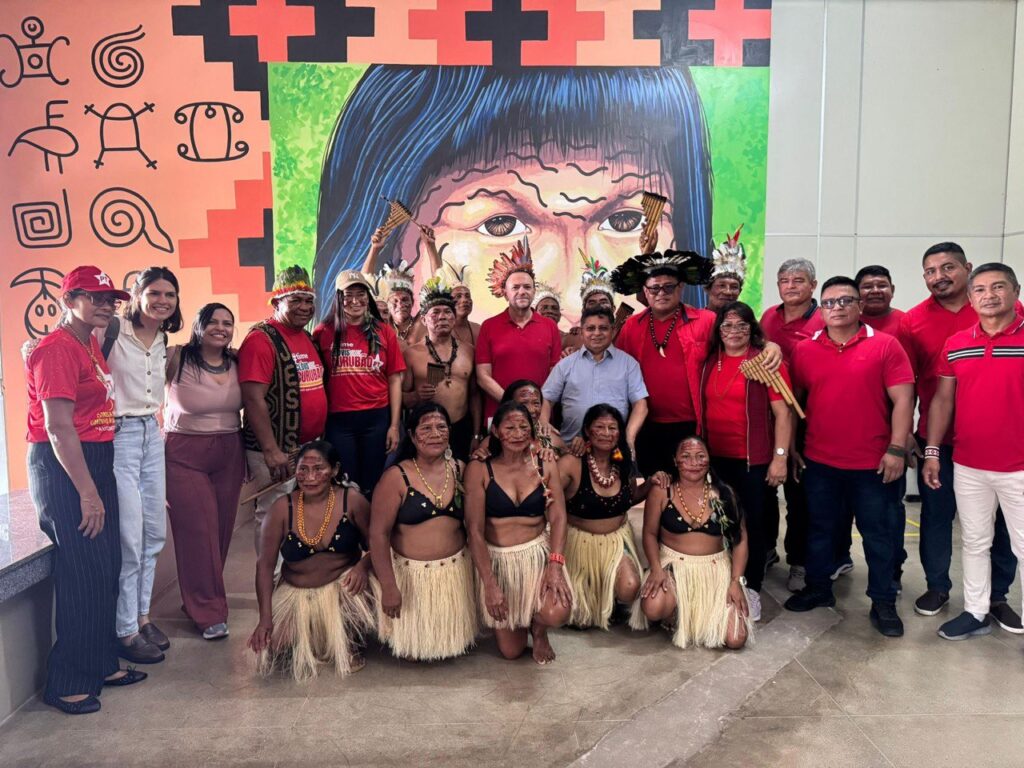 Presidente do PT visita comunidades indígenas em São Gabriel da Cachoeira
