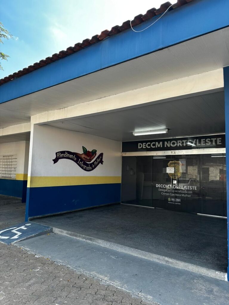 PC-AM prende homem em flagrante por lesão corporal, injúria, ameaça e perseguição a ex-companheira