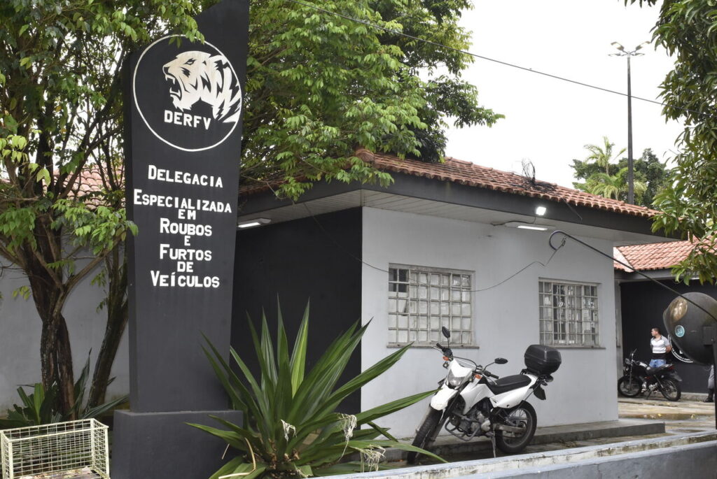 PC-AM prende integrante de grupo criminoso investigado por roubos a residências e veículos