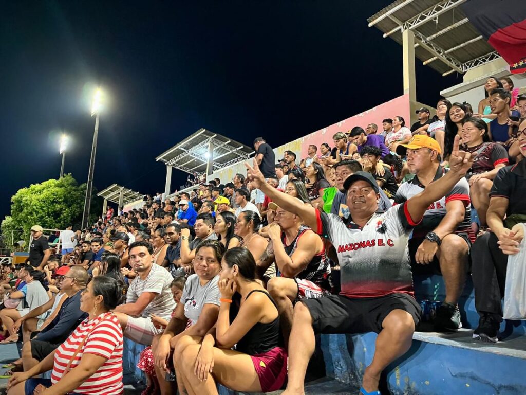 Semifinal: Amazonas e São Vicente saem na frente rumo a final do Parintinzão 2025