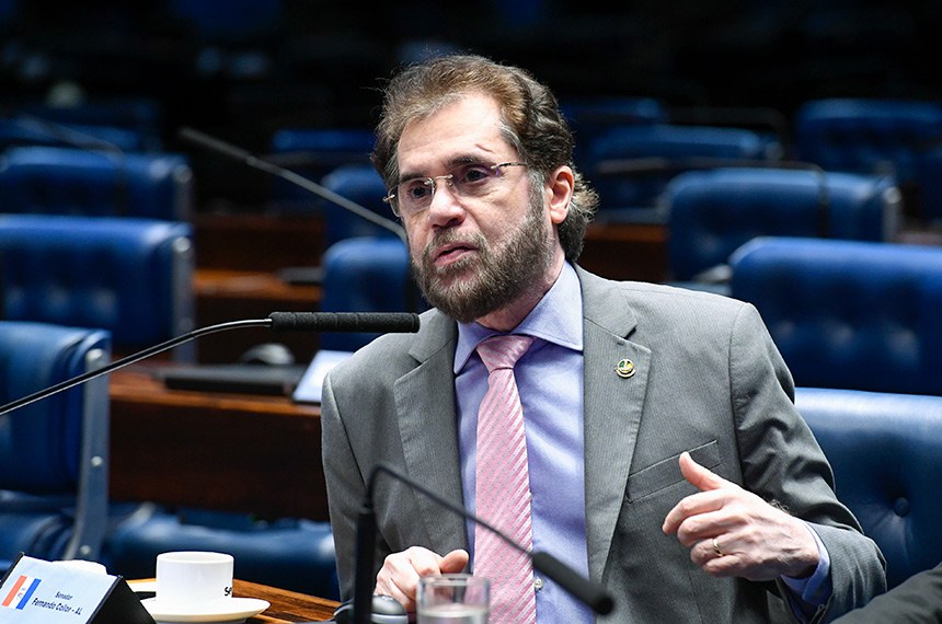 Senador Plínio Valério critica aval do STJ a operações da PF na Amazônia: “Atrocidade contra ribeirinhos”