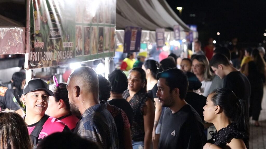 ”Feira Me Encanta Manaus” celebrará o Natal com arte, empreendedorismo e magia no Parque Dez