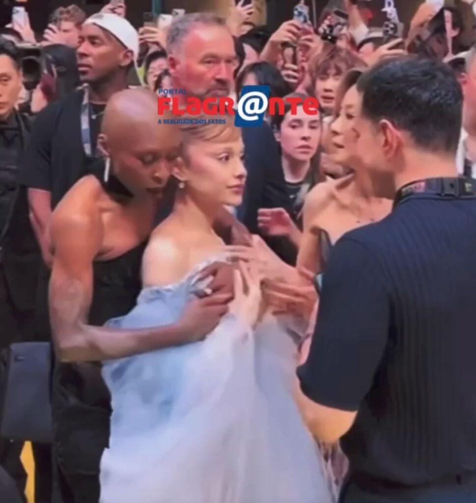 ‘SUSTO NO TAPETE VERMELHO’ Fã invade e tenta agarrar Ariana Grande em pré-estreia de Wicked: Parte 2