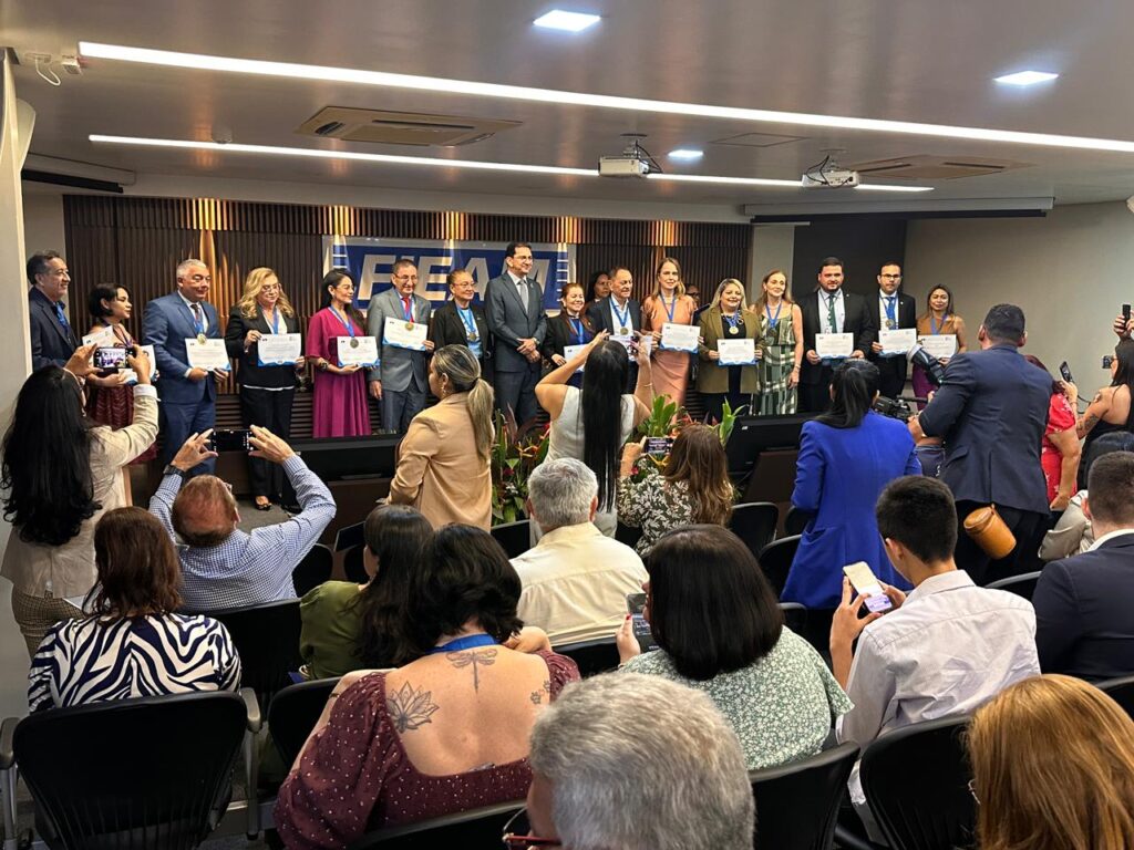 SUFRAMA É HOMENAGEADA com Medalha do Mérito do Jubileu de Diamante da Administração