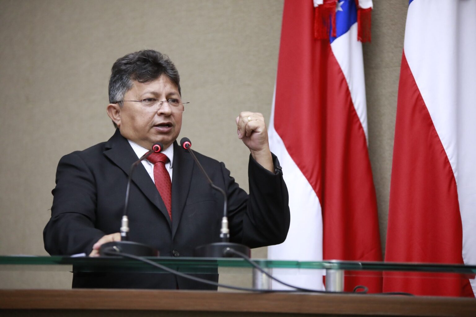 Deputado Sinésio Campos destaca aprovação da Política Estadual de Transição Energética