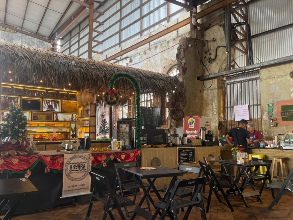 ATÉ O DIA 22 DE DEZEMBRO | Mercado de Origem da Amazônia vira vitrine para um Natal regional, criativo e sustentável