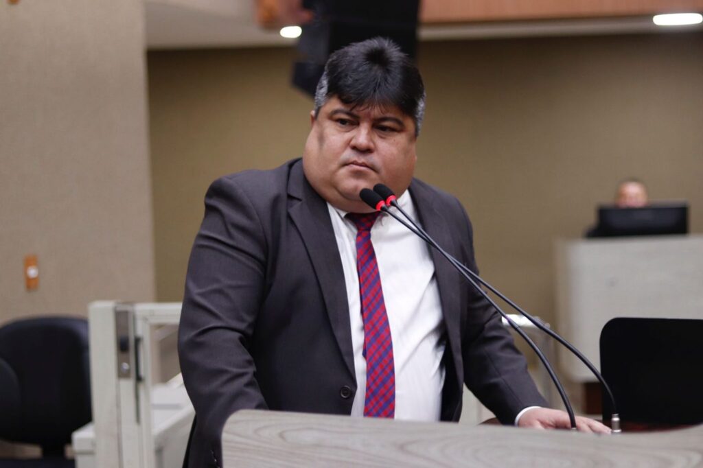 NOTA DE PESAR Pelo falecimento do pequeno David Benedito