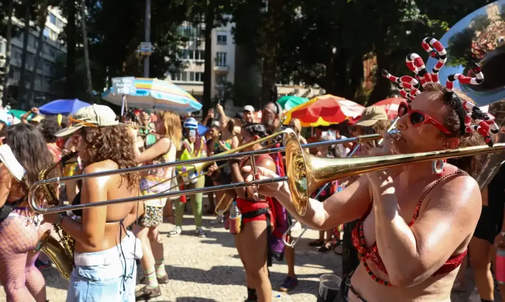 Carnaval carioca: ocupação hoteleira no Rio de Janeiro atinge pico histórico de 99%
