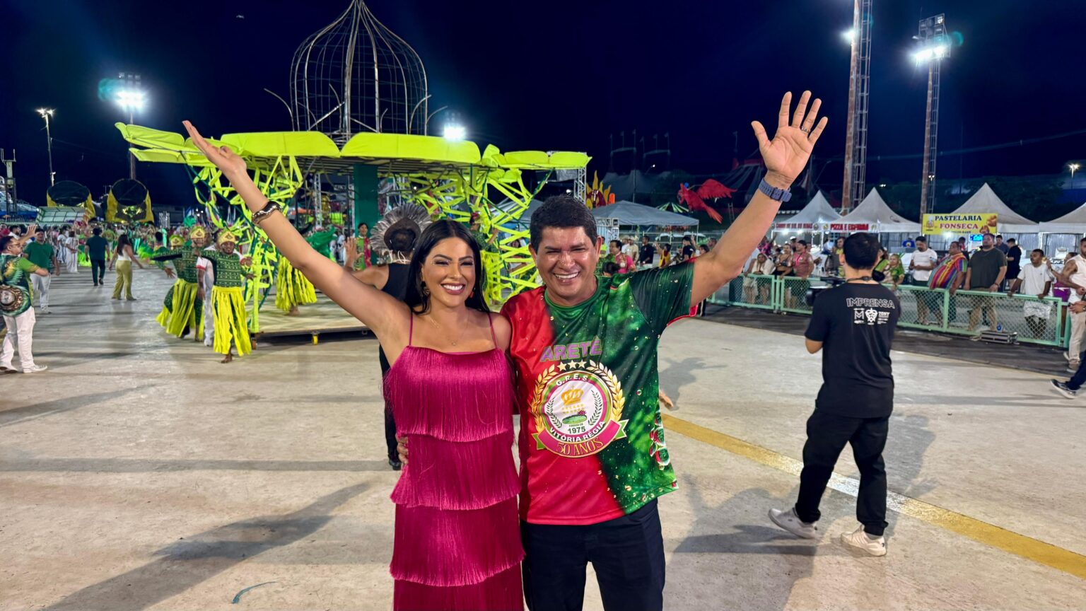 Escola de Samba Vitória Régia encerra ensaios e promete desfile histórico no Carnaval 2026