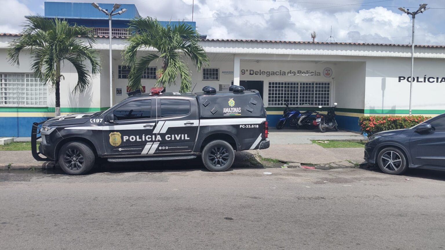 PC-AM, com apoio do Sistema Paredão, prende homem por furto de pertences em veículo com uso do dispositivo ‘Chapolin’