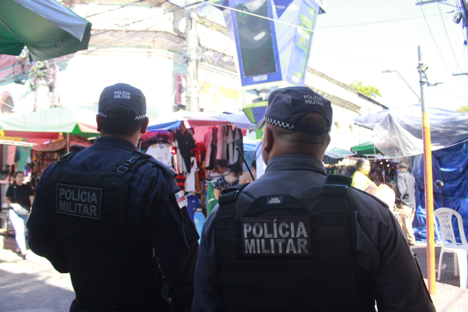 PMAM prende foragidos por estupro, roubo, tráfico e homicídios em Manaus com auxílio do Paredão