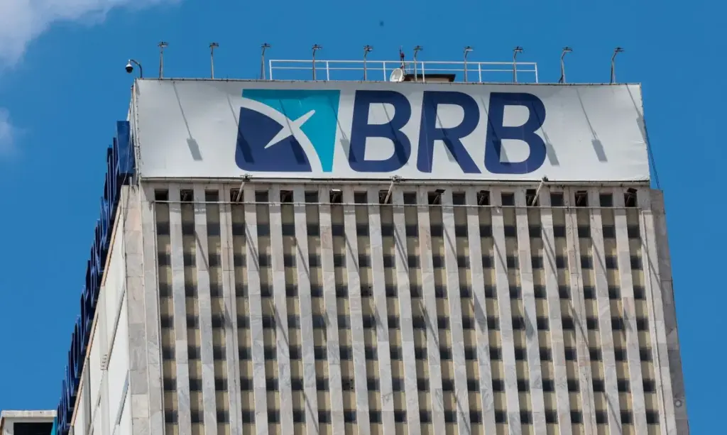 Governo do DF autoriza uso de imóveis públicos para socorrer o BRB
