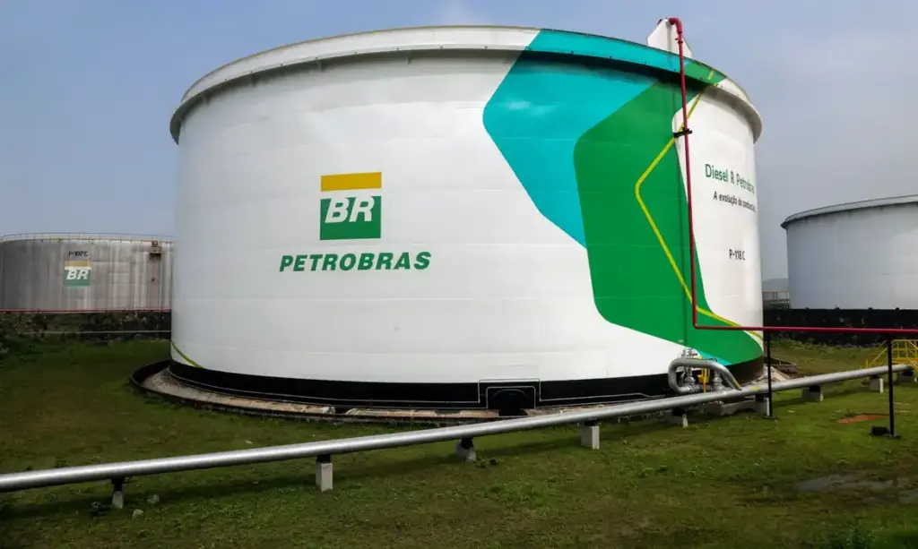 Guerra no Oriente Médio: Brasil intensifica monitoramento do mercado de combustíveis e avalia aumentos de preço