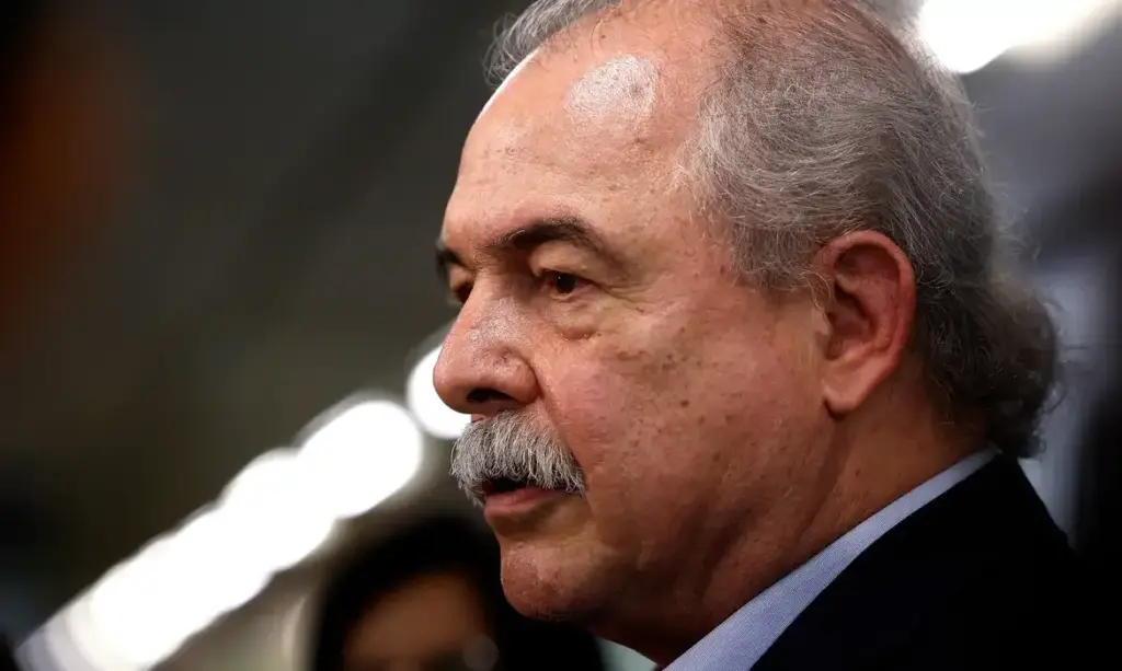 BNDES injeta R$ 366 bilhões na economia em 2025, impulsionando setores e MPMEs