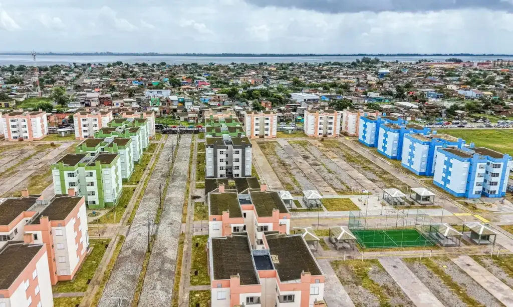 Minha Casa, Minha Vida: limite de renda sobe para R$ 13 mil e financiamento atinge R$ 600 mil