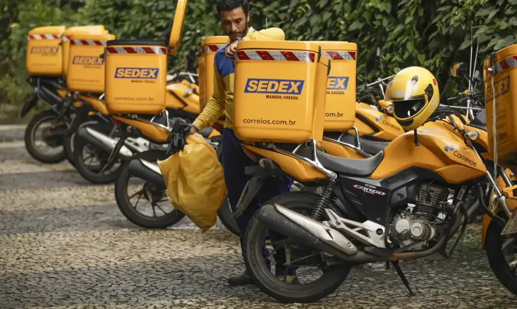 Correios: plano de demissão voluntária atinge 30% da meta inicial com 3.075 adesões