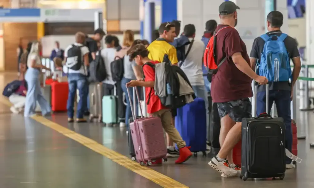 Governo e Petrobras atuam para mitigar alta nas passagens aéreas