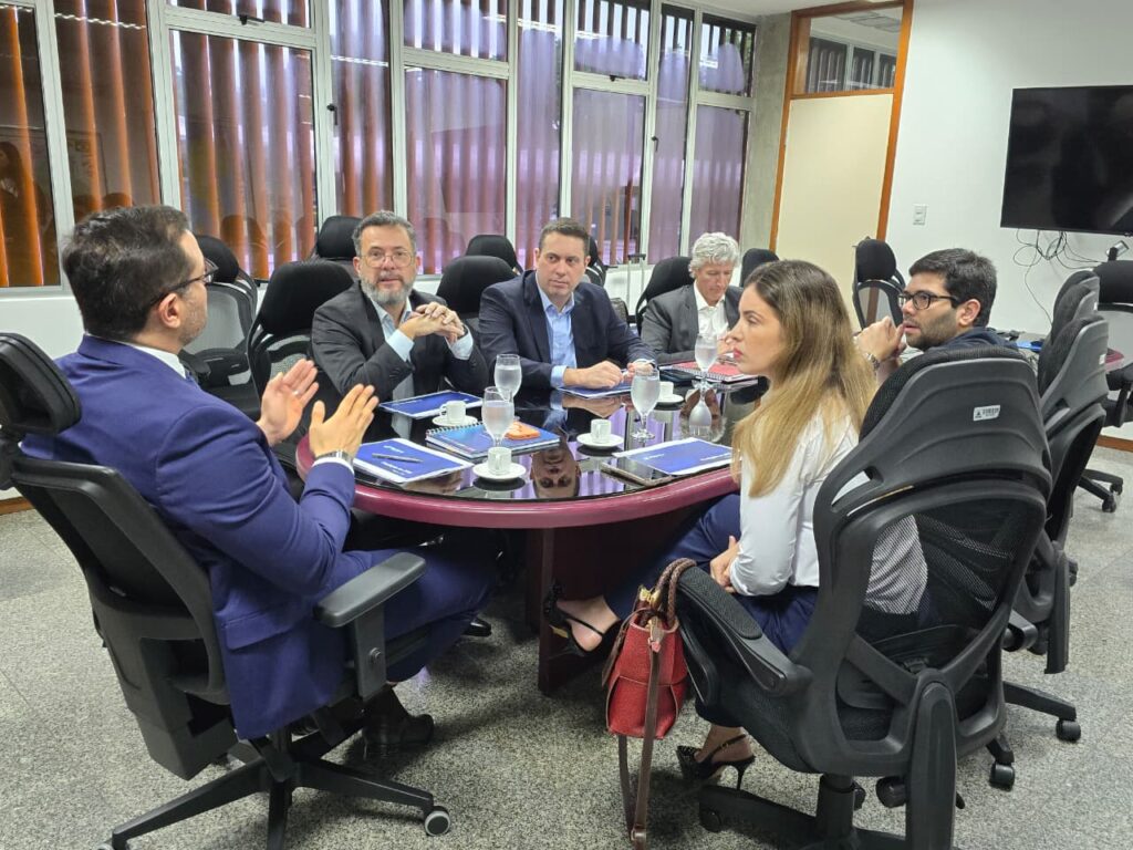 Suframa participa da 319ª reunião do Codam e destaca novos investimentos industriais no Amazonas