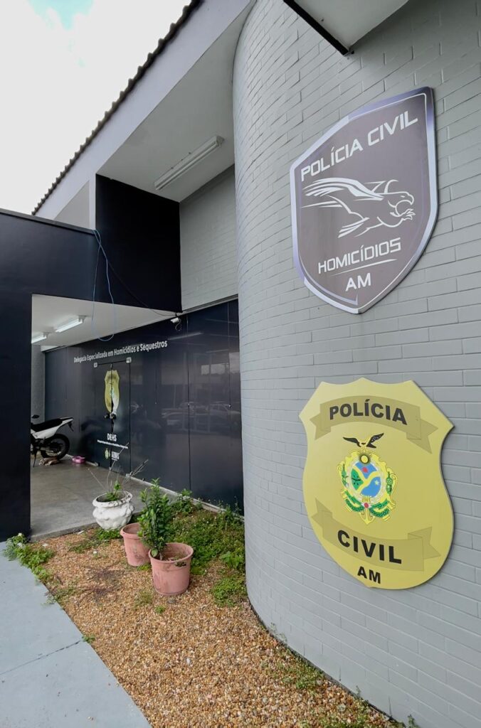 PC-AM prende terceiro envolvido na morte a facadas de homem em situação de rua na zona leste de Manaus