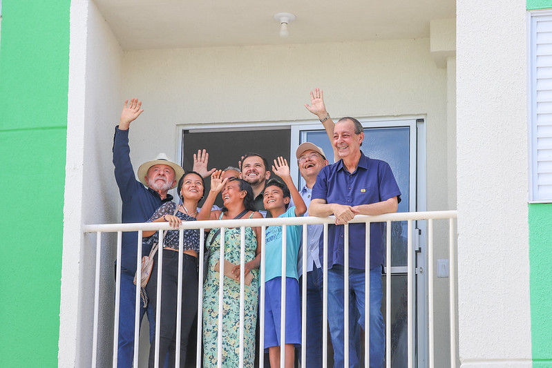 HABITAÇÃO Prefeito Renato Junior e presidente Lula entregam 576 moradias semimobiliadas e beneficiam mais de 2 mil pessoas