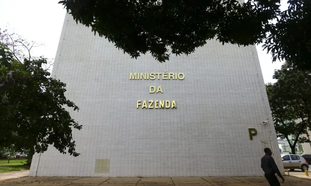 Cuidado: site falso do Novo Desenrola tenta aplicar golpes em consumidores
