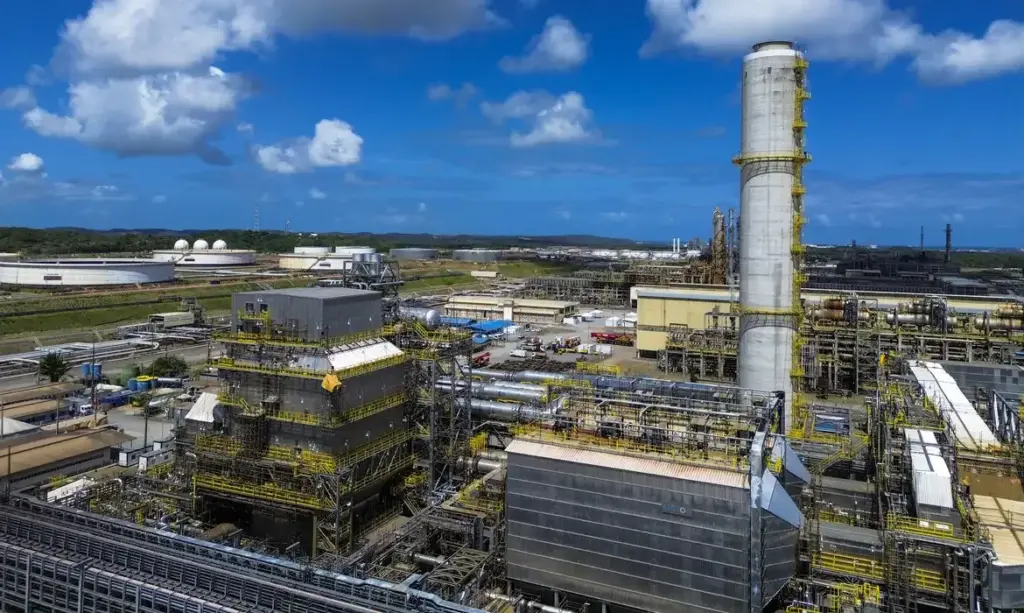 Refinarias da Petrobras superam a capacidade em meio a cenário global e investimentos em confiabilidade