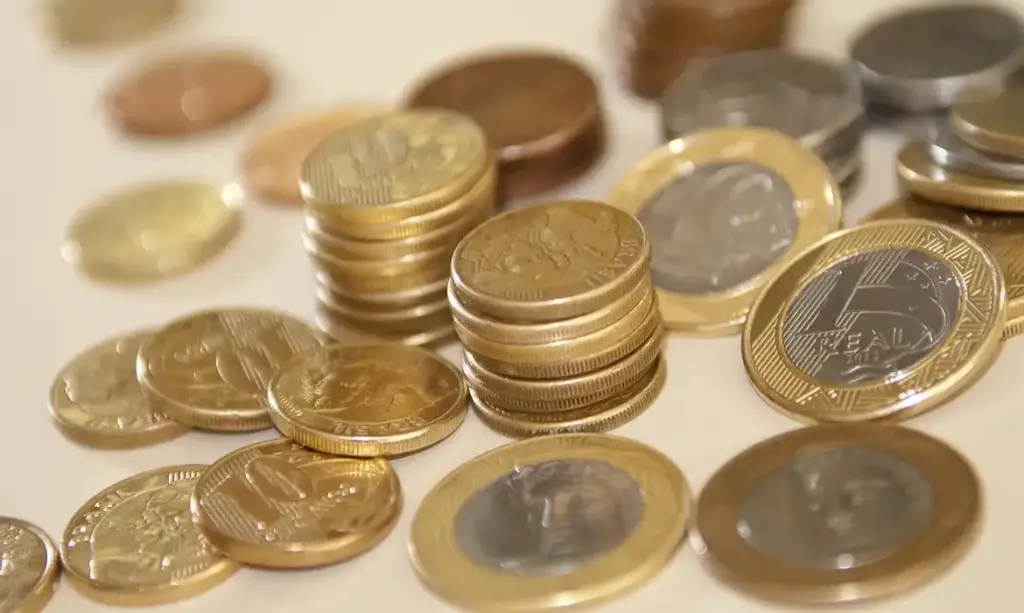 Inflação pesa mais no bolso de famílias de baixa renda em abril, aponta Ipea