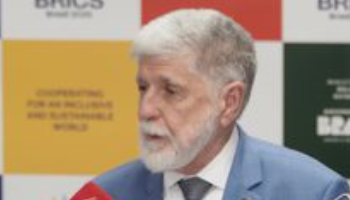 CELSO AMORIM: “isso parece mais um pretexto para intervenção e é inaceitável”