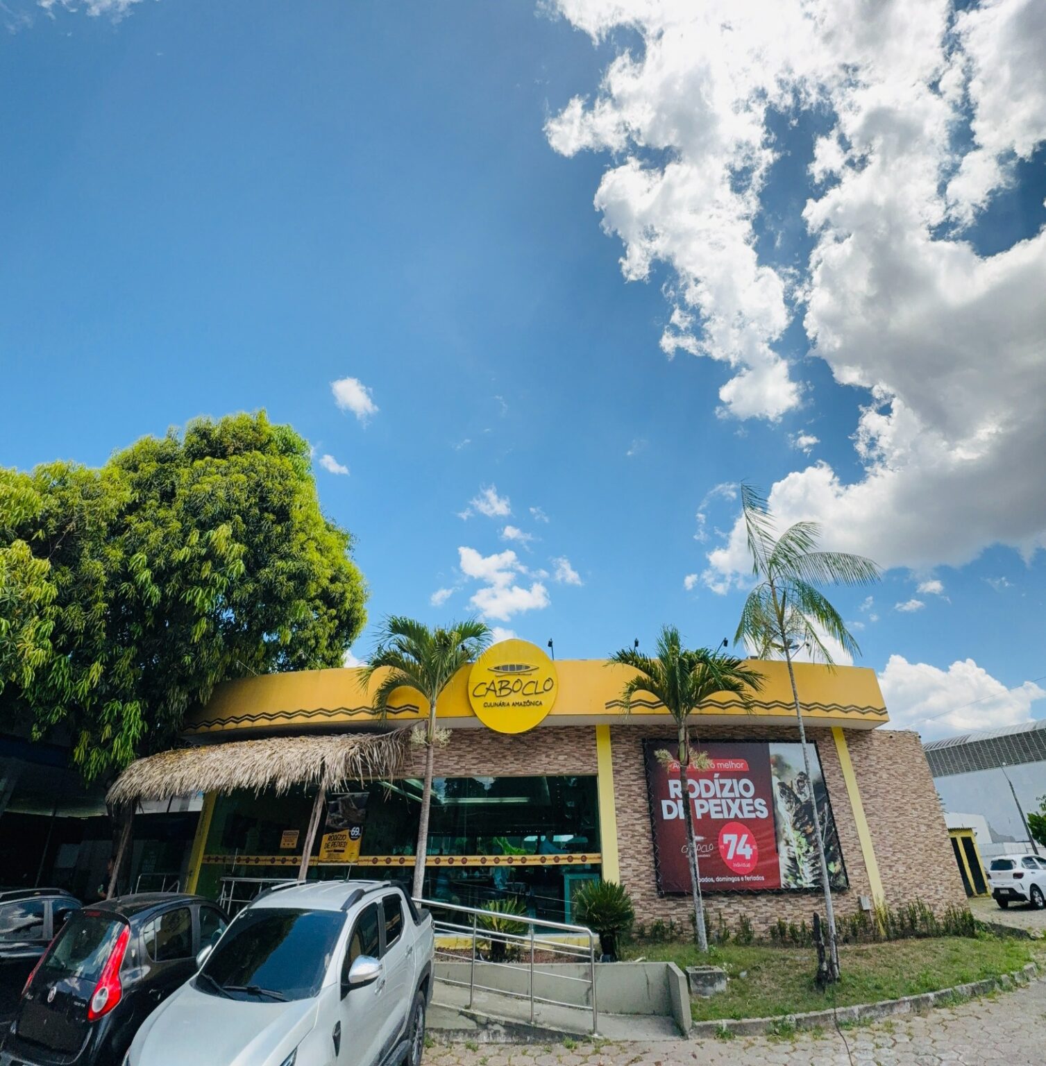Restaurante aposta em sabores amazônicos em meio à natureza para o Dia das Mães em Manaus