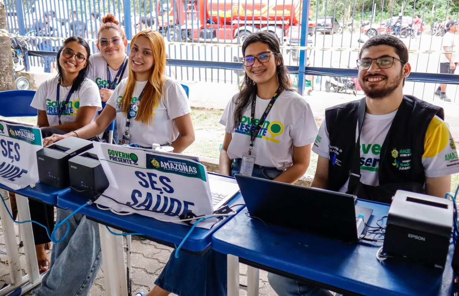 Governo Presente leva mais de 2 mil atendimentos de saúde para moradores da Cidade de Deus