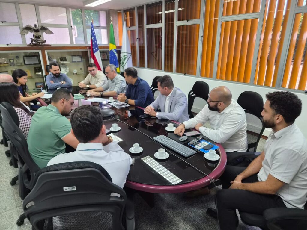 SEAP SUFRAMA E TJAM Parceria busca ampliar oportunidades de trabalho para internos do sistema penitenciário