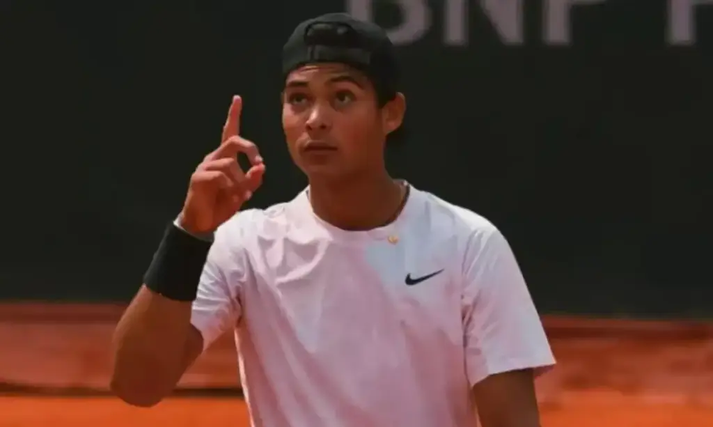 Guto Miguel conquista Roland Garros juvenil e faz história para o tênis brasileiro