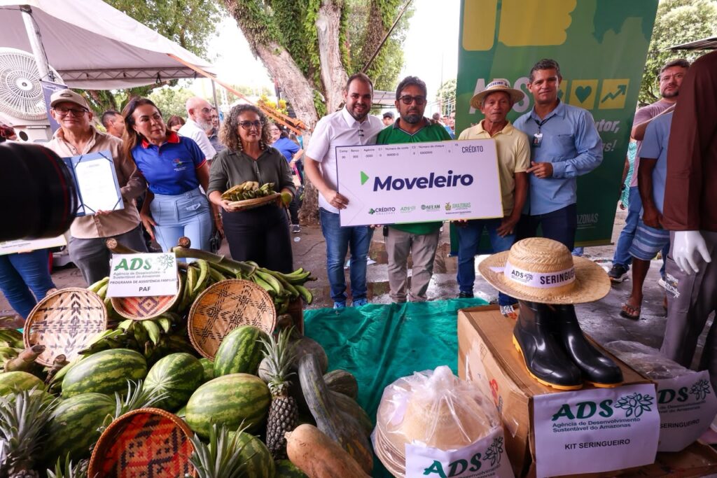 Governador Roberto Cidade leva serviços e entregas do Governo Presente para Itacoatiara