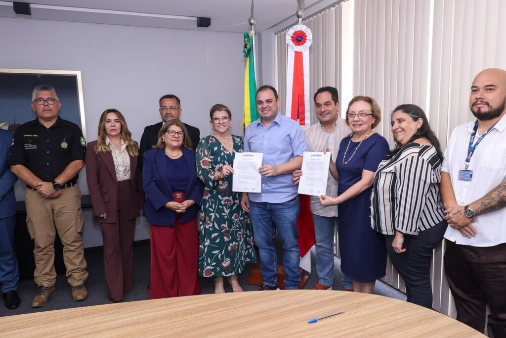 Articulação do MPAM, TJAM e TRE-AM resulta em assinatura da ordem de serviço para nova sede da Delegacia do Meio Ambiente