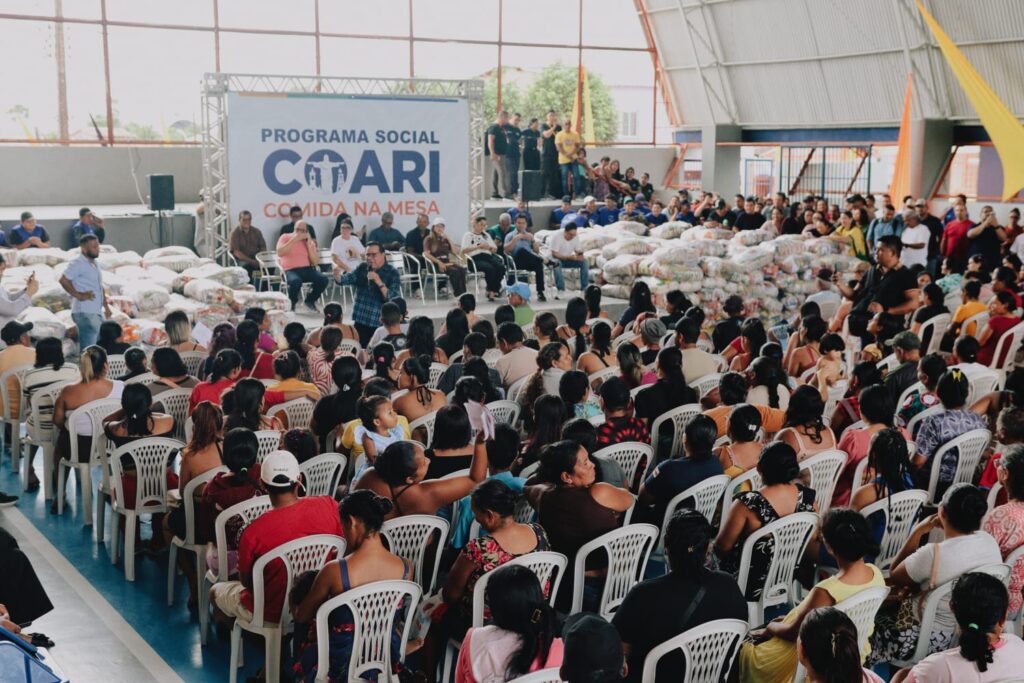 Segunda entrega do “Coari Comida na Mesa” beneficia 5 mil famílias da zona urbana