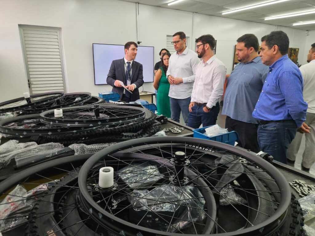 Suframa conhece operações de fabricante de bicicletas elétricas no PIM