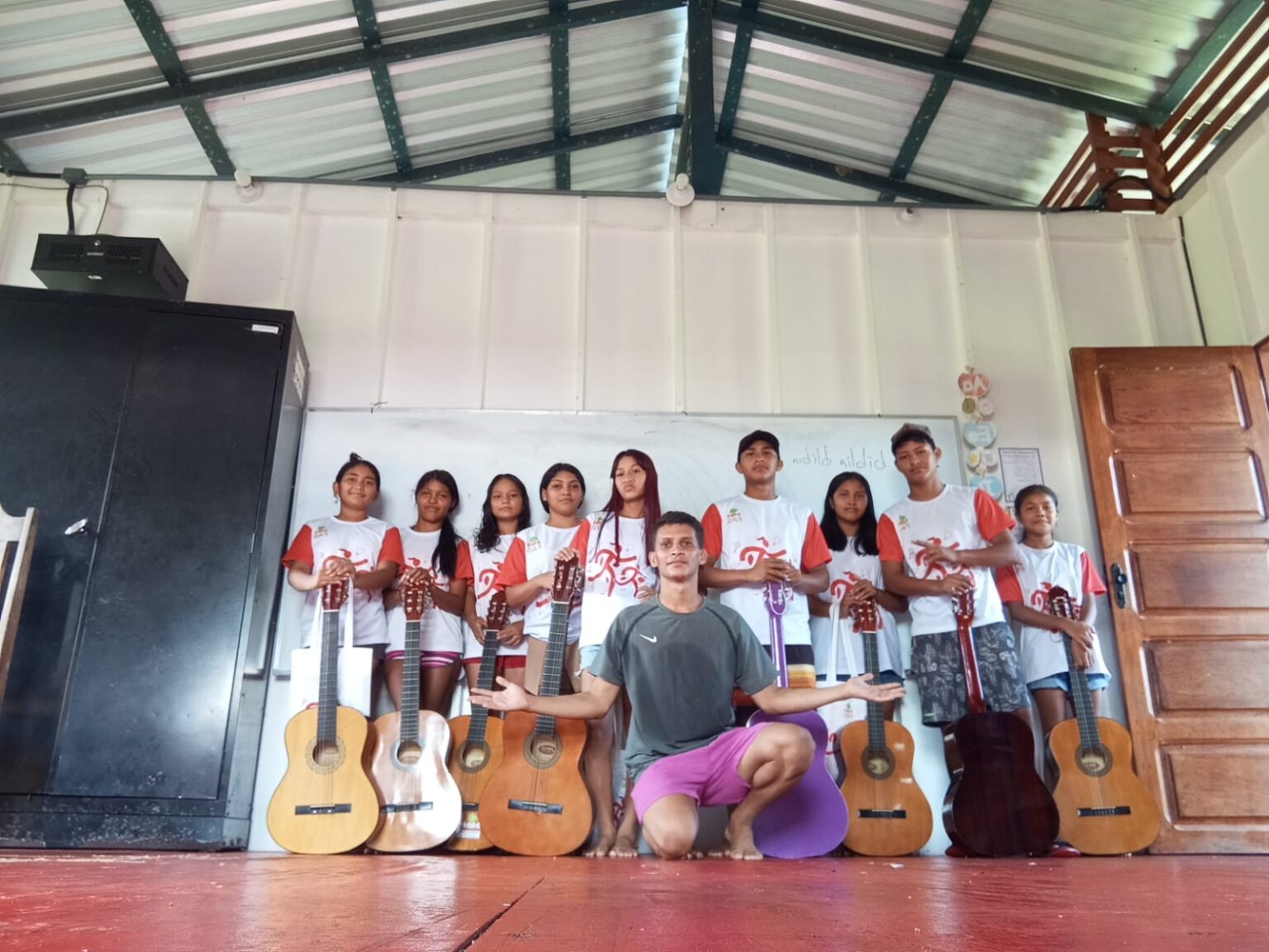YURI CARDOSO Jovem professor de música simboliza impacto de projeto que já alcançou mais de 18 mil pessoas no interior do Amazonas