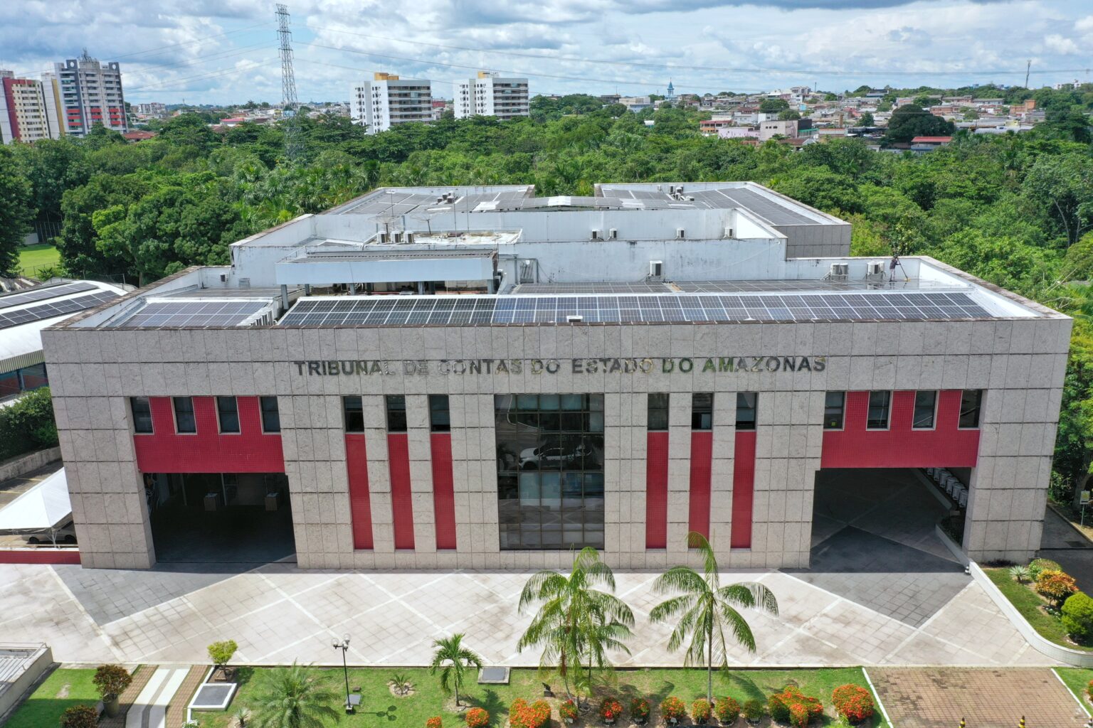 TCE-AM alerta prefeituras e Governo do Amazonas sobre risco de eventos climáticos extremos