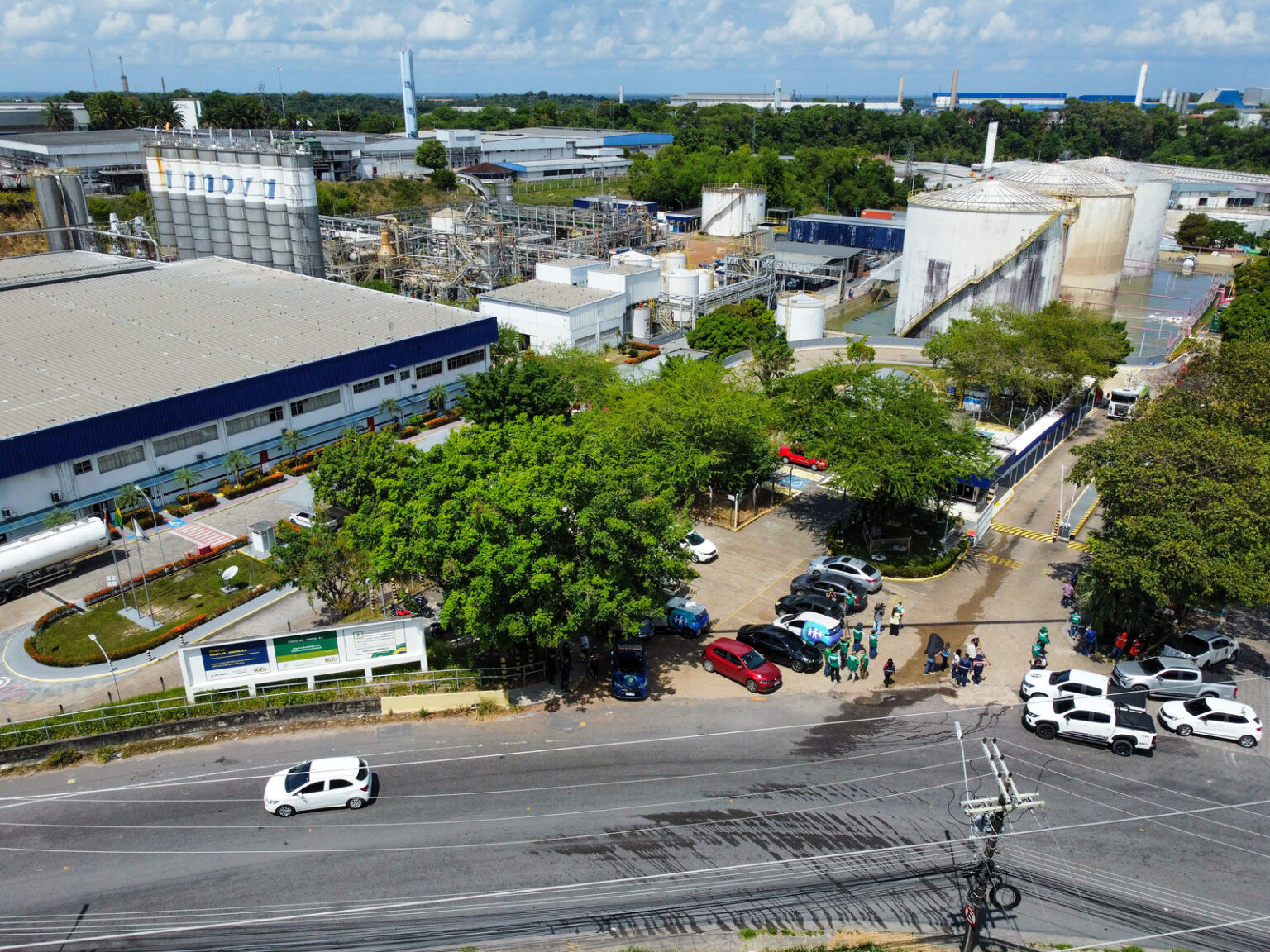 Prefeitura de Manaus monitora e autua empresa após vazamento de gás estireno no Distrito Industrial
