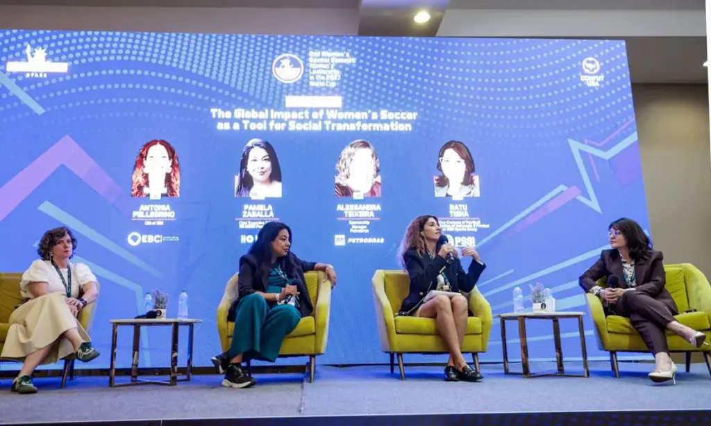 Brasil 2027: Copa do Mundo Feminina em foco em conferência de futebol nos EUA